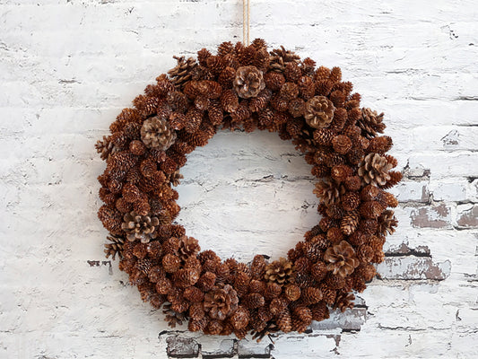 Fleur Wreath of Pinecones & Glitter freeshipping - Generosa